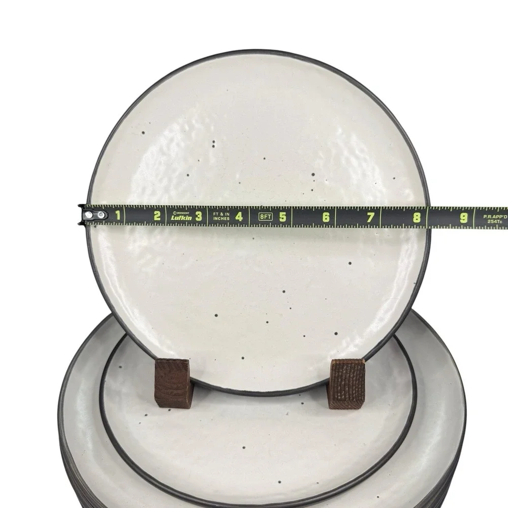 Gibson Elite Rhinebeck Dinner & Salad Plates - 6 Piece Set - 4 Dinner & 2 Salad - Picture 2 of 5